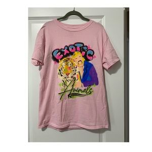 Y2K graffiti t-shirt